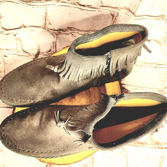 UGG Moccasin Boots, UGG Boots, Boots, Moccasin Boots, Native American Style - Picture 7 of 8